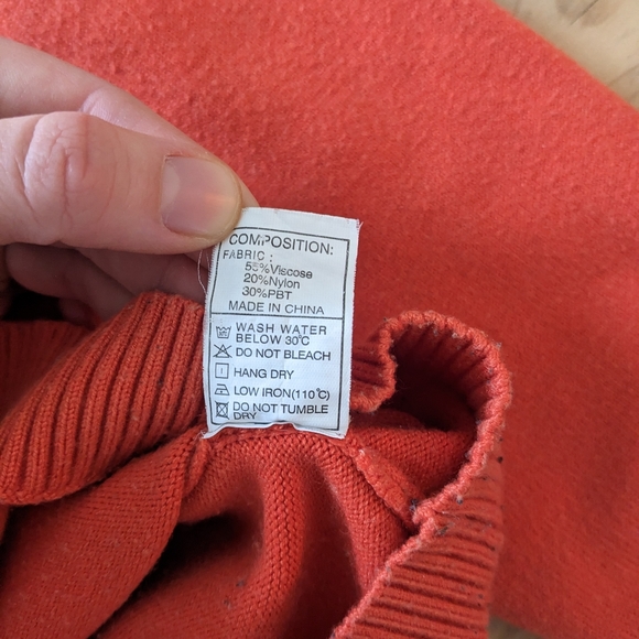 Women's Large Orange Turtle Neck - Picture 3 of 3